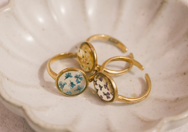 Birth Flower Ring - Pressed Floral Wedding Bouquet Preservation